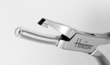 images/productimages/small/adhesive-removal-plier-tip-correct-scaled.jpg